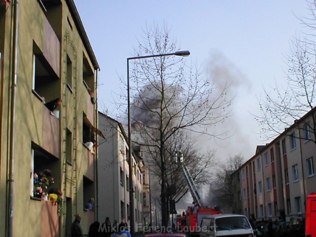 Brand Dach Oranienstr 15.JPG